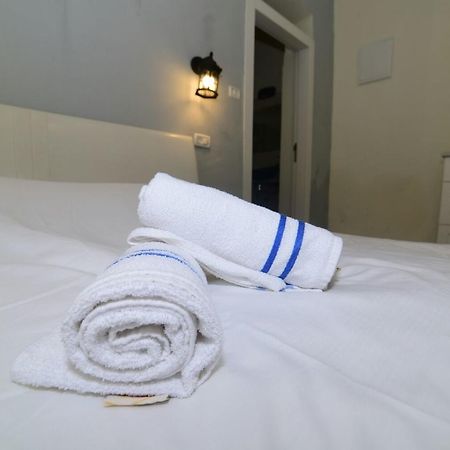 Shirat Ha-Agam Hotel Тиберия Екстериор снимка