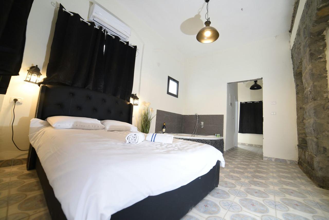 Shirat Ha-Agam Hotel Тиберия Екстериор снимка