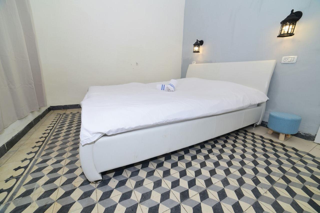 Shirat Ha-Agam Hotel Тиберия Екстериор снимка