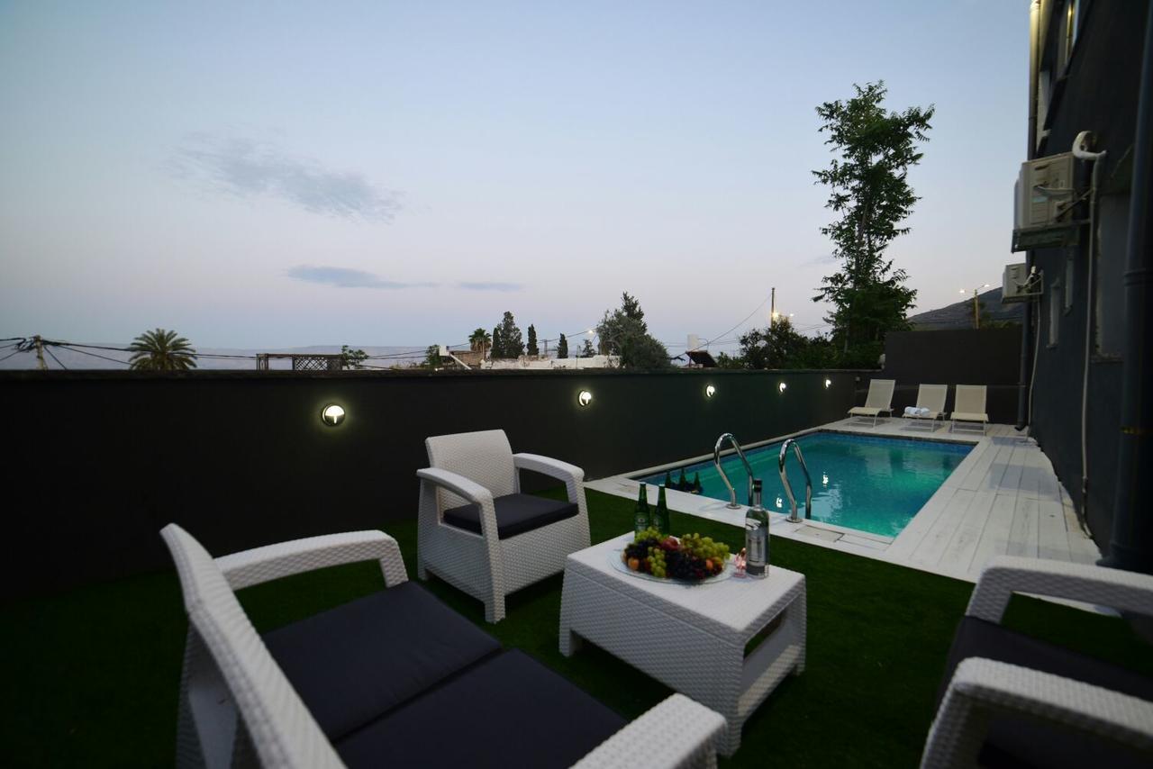 Shirat Ha-Agam Hotel Тиберия Екстериор снимка