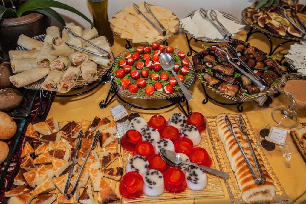 Shirat Ha-Agam Hotel Тиберия Екстериор снимка
